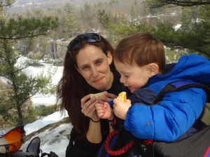 חולקת תפוז פסגה, כזה שזוכים בו אחרי טיפוס, עם אילון