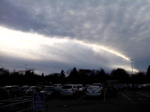 חזית עם שלג מגיעה אלינו - כאור בשולי הענן